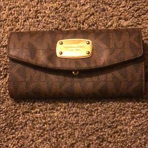 Michael Kors wallet